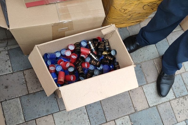 В Частоозерском и Щучанском округах сотрудниками полиции изъят немаркированный алкоголь